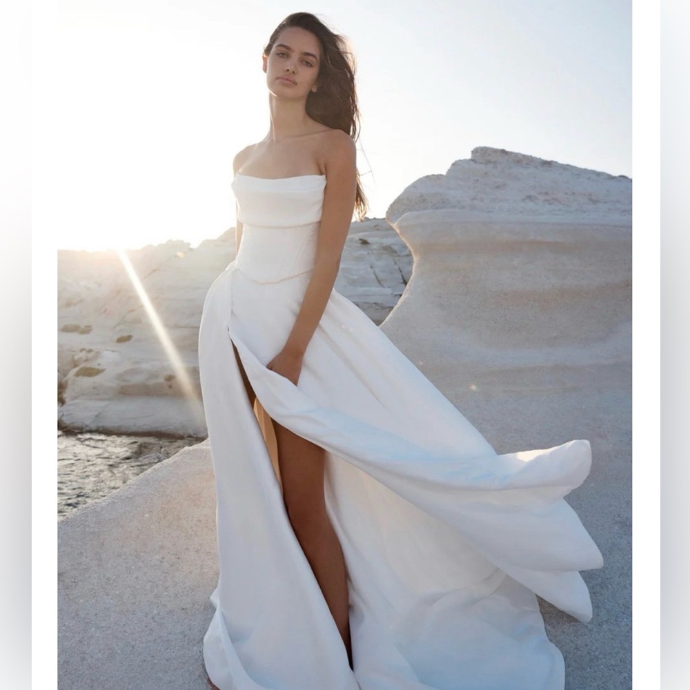 KYHA Kasia corset & Milford skirt